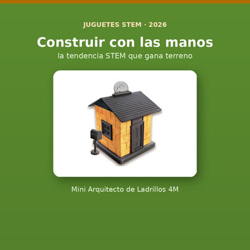 Montaje editorial del Mini Arquitecto de Ladrillos 4M, kit STEM de construcción para niños, sobre fondo verde corporativo Educar Jugando