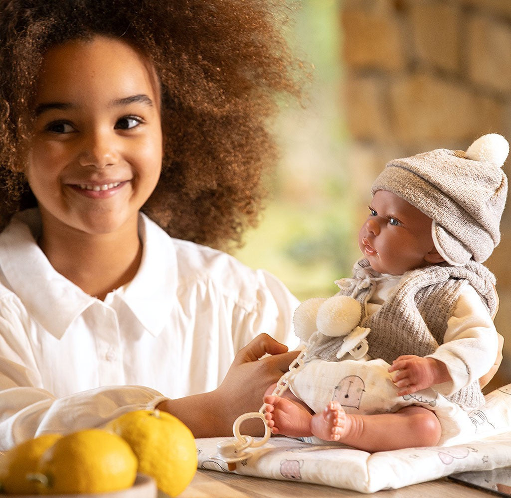 BEBÉ REBORN VEGA CON MANTA - Arias 98075