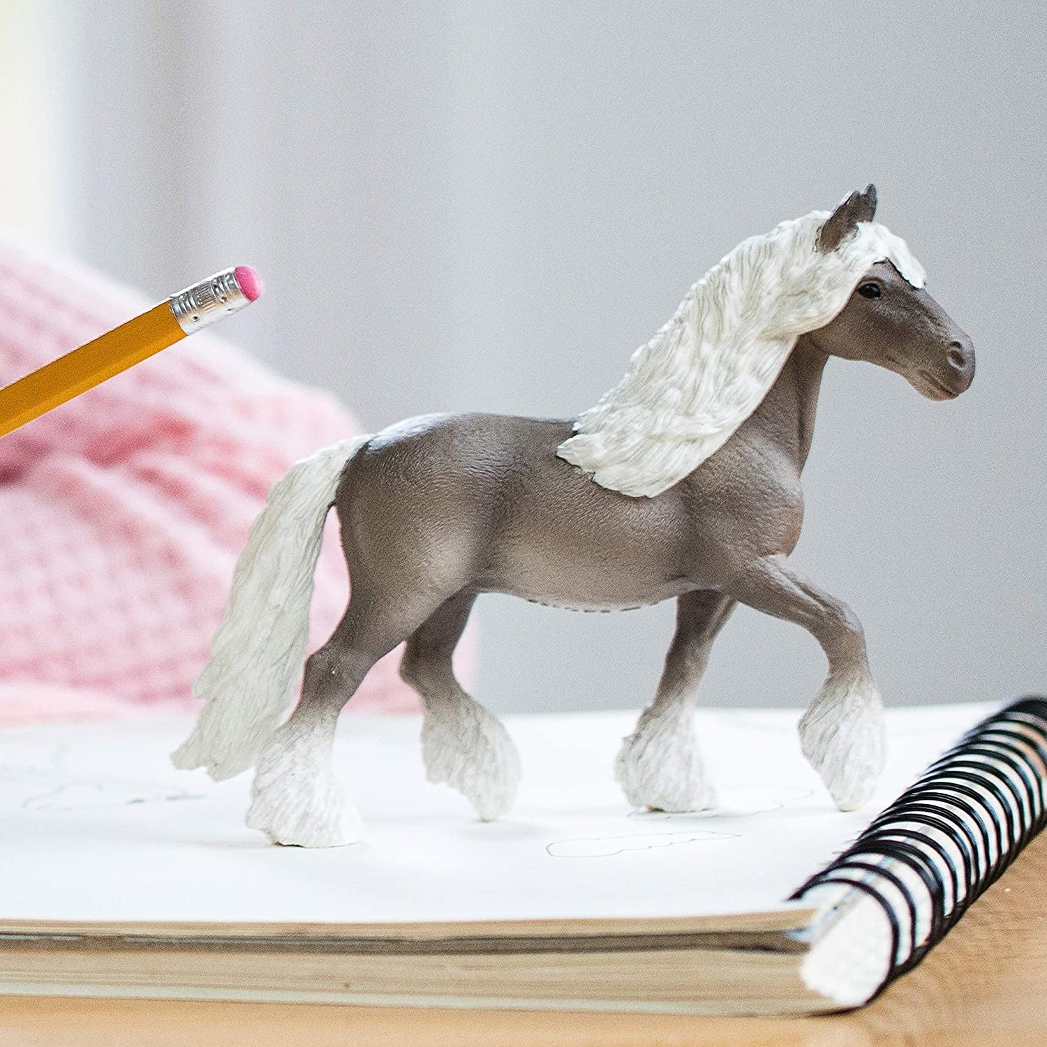 YEGUA NEGRA PLATEADA - Schleich 13914