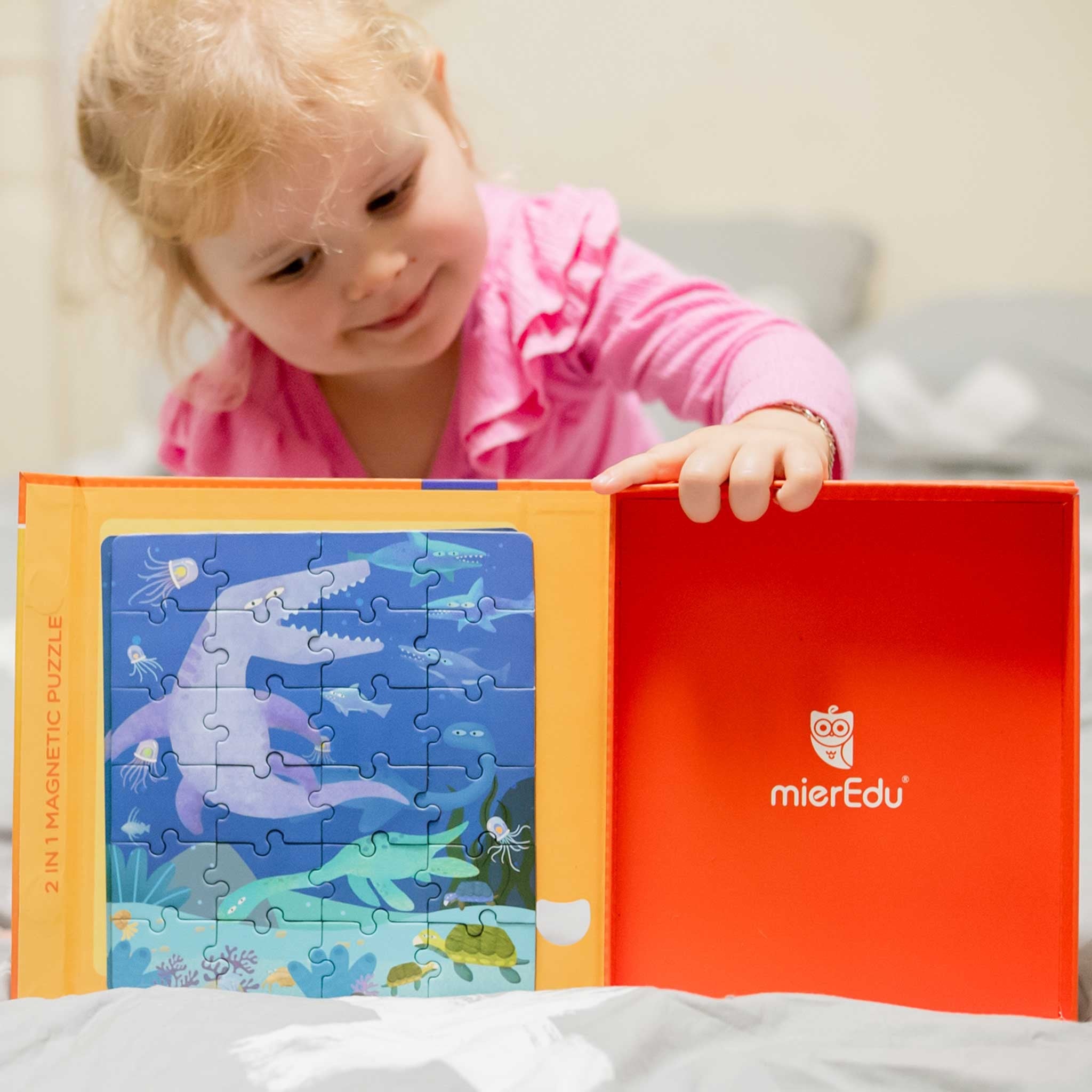 PUZZLE MAGNETICO 2 EN 1 DINOSAURIO - MiereduME181