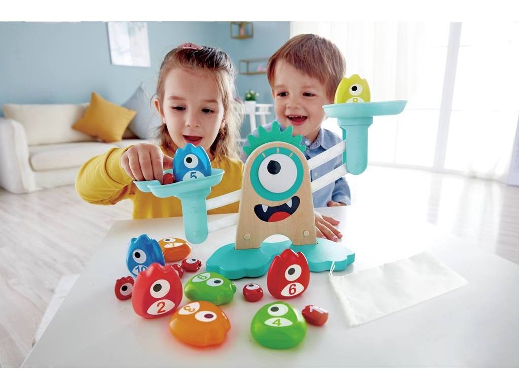 BÁSCULA MATEMÁTICA MONSTRUOSA - Hape