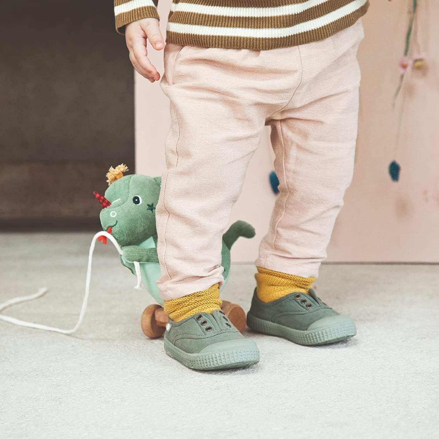 Peluche de tirar joe - lilliputiens 83329