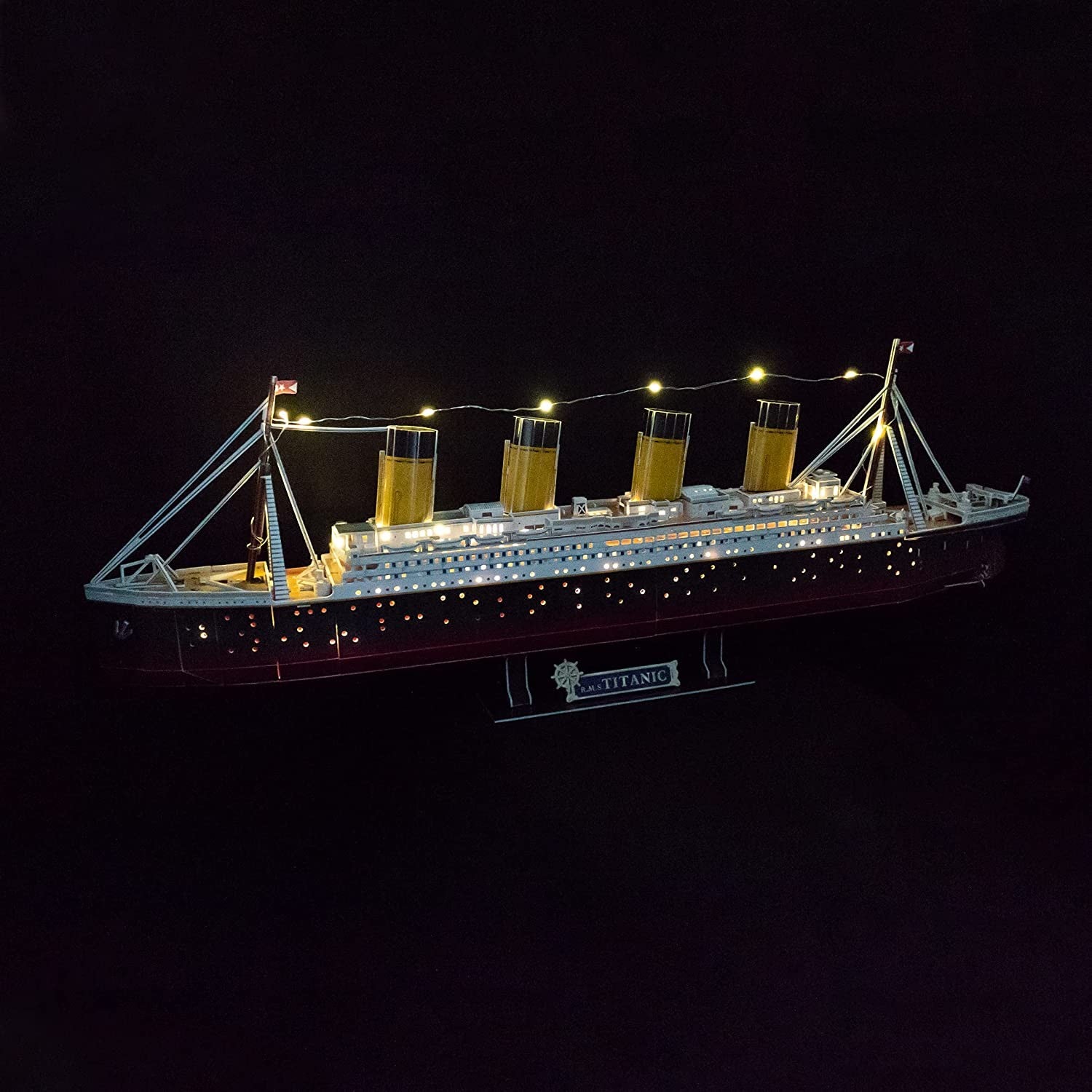 Titanic con led puzzle 3D grande - WorldBrands L521H