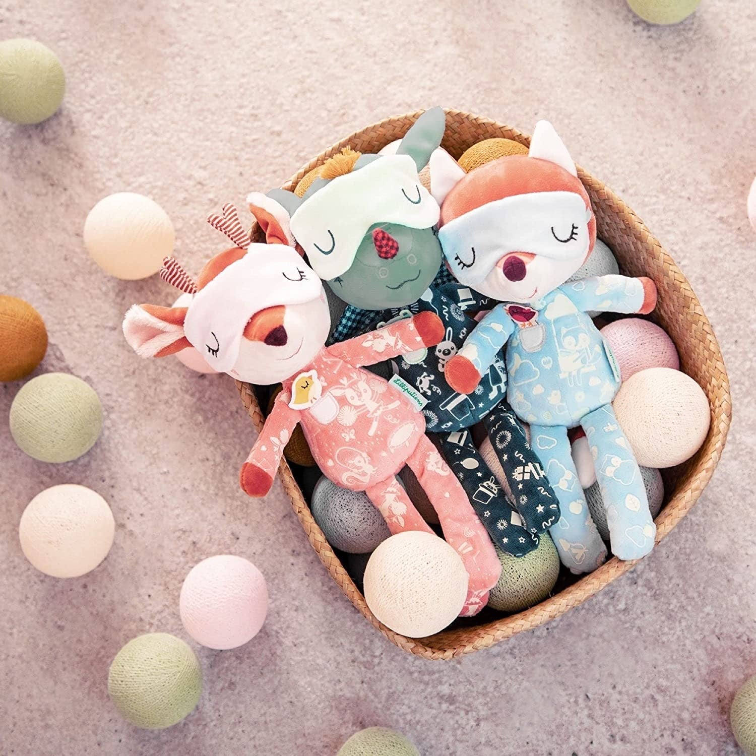Peluche que brilla en la oscuridad alice | juguete de sueño para bebés | suave y seguro | ideal para dormir - lilliputiens 83449