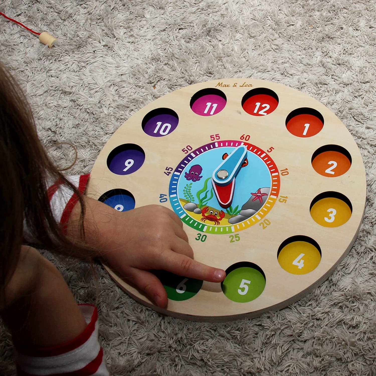 Juego educativo magnético para aprender la hora ClockBoard - Max & Lea