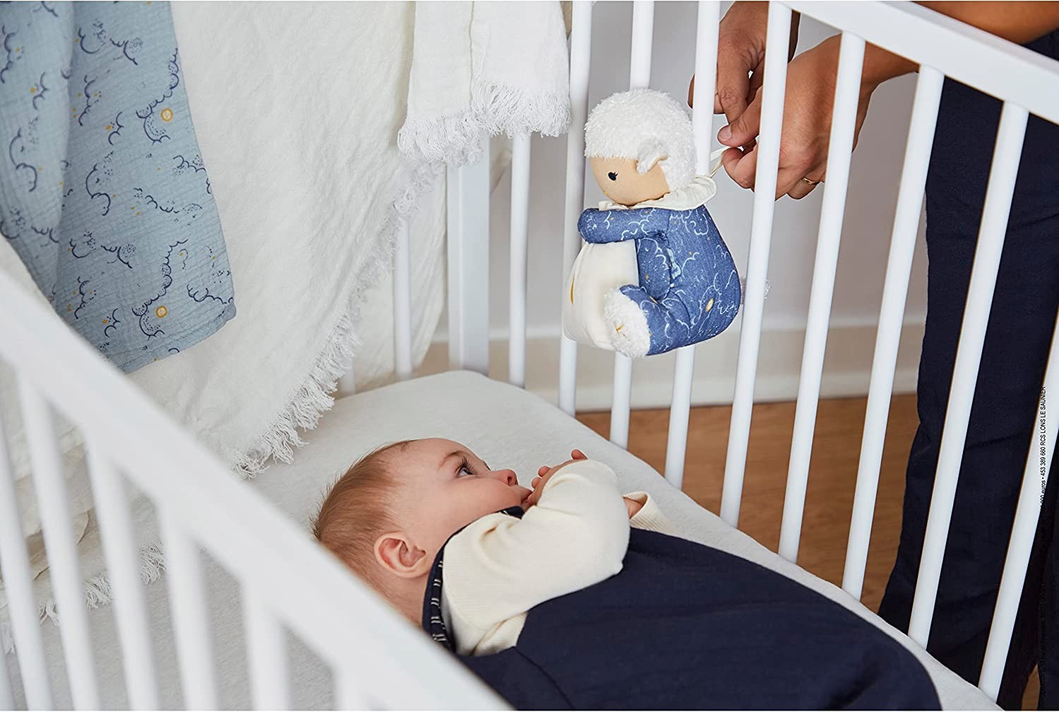 Peluche con luz " la oveja nómada " - kaloo k221006