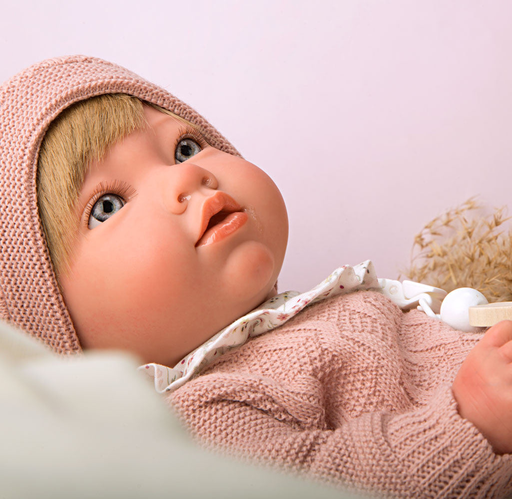 Bebé Reborn 40 cm Abril rosa con manta - Arias 98144