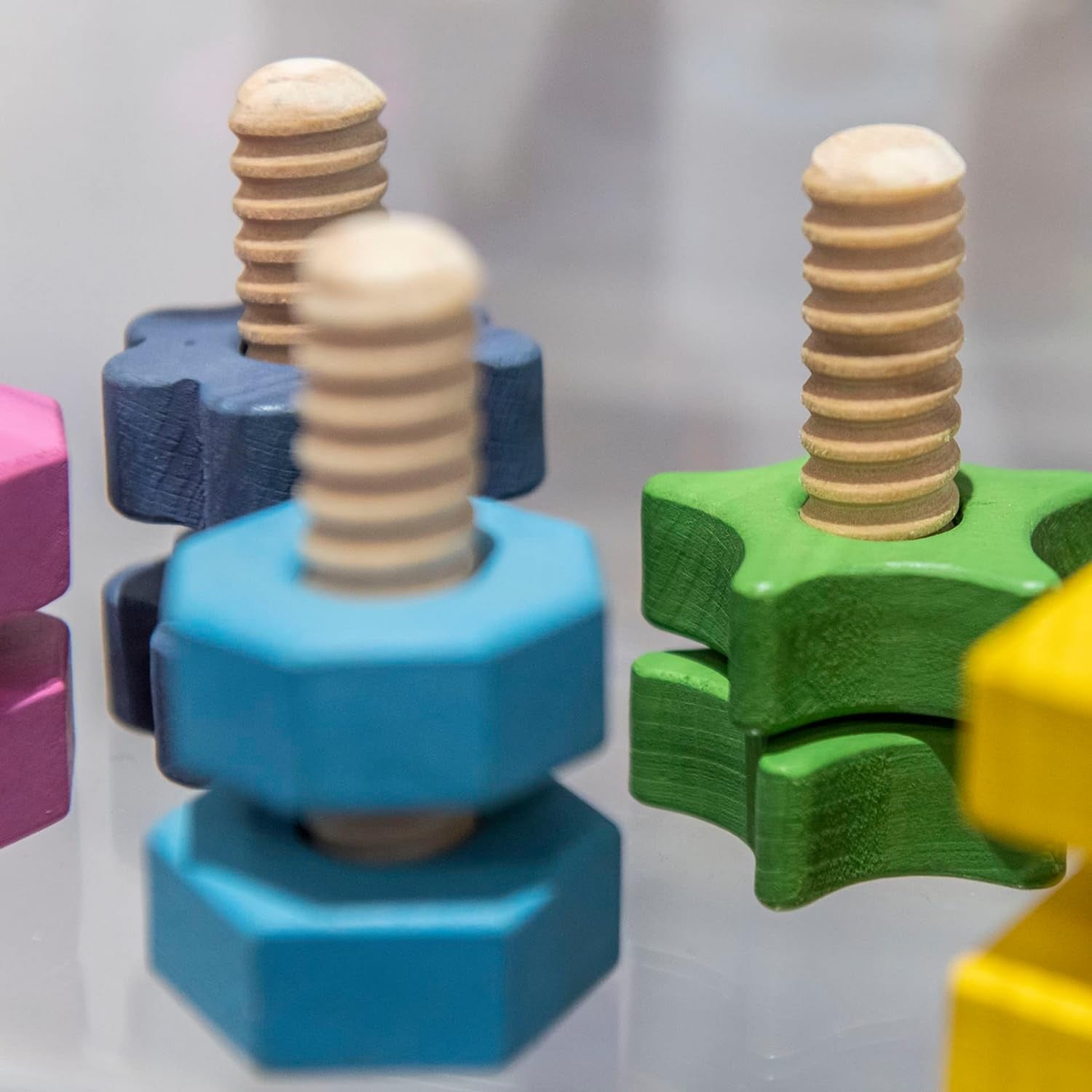 Set de Tornillos y Tuercas de Madera - Tickit