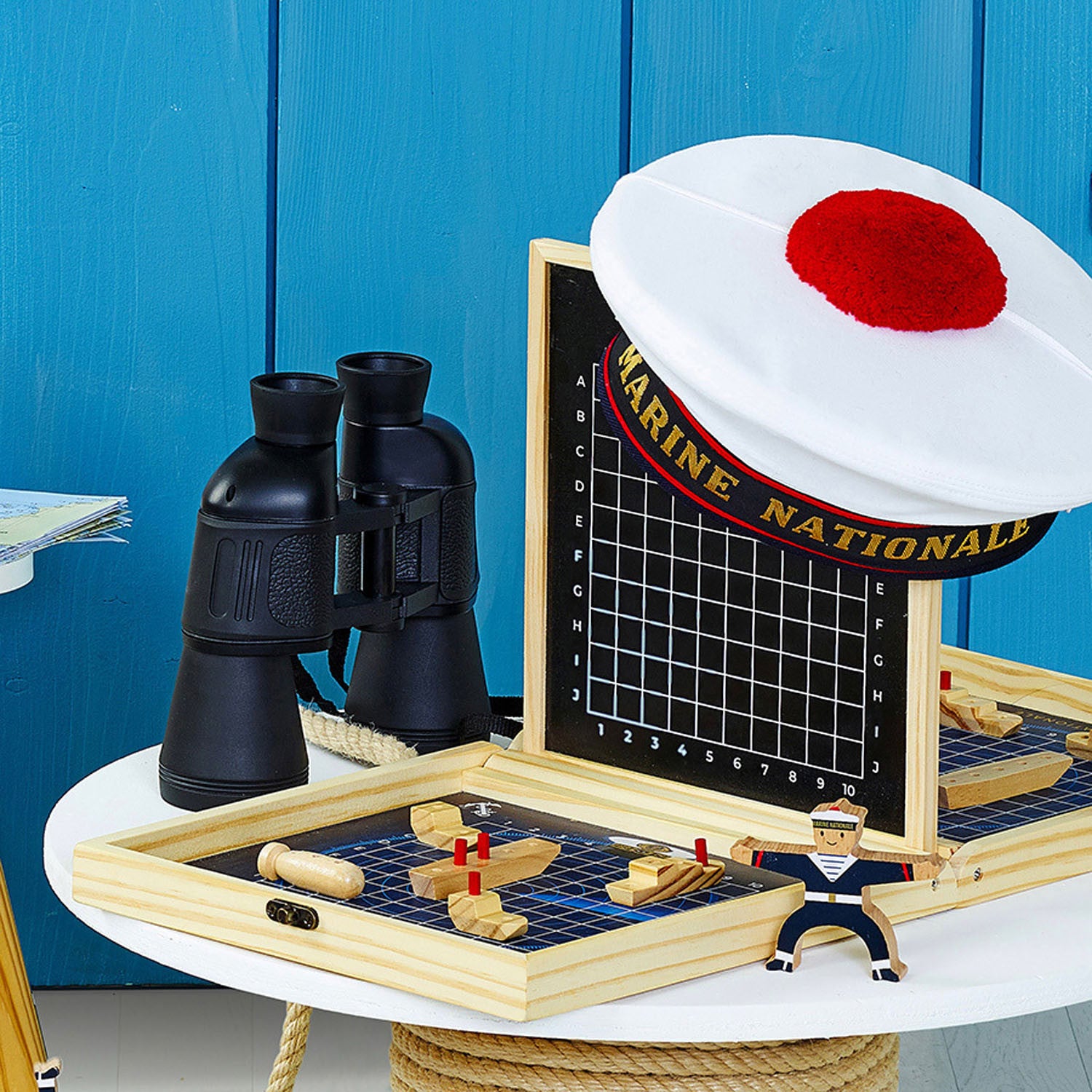 Juego de mesa educativo Hundir La Flota Armada Francesa- Vilac 9307