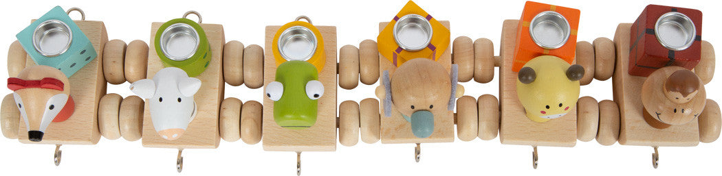 ¡Celebra tu cumpleaños con un divertido tren de madera de animales! - Small foot 12347