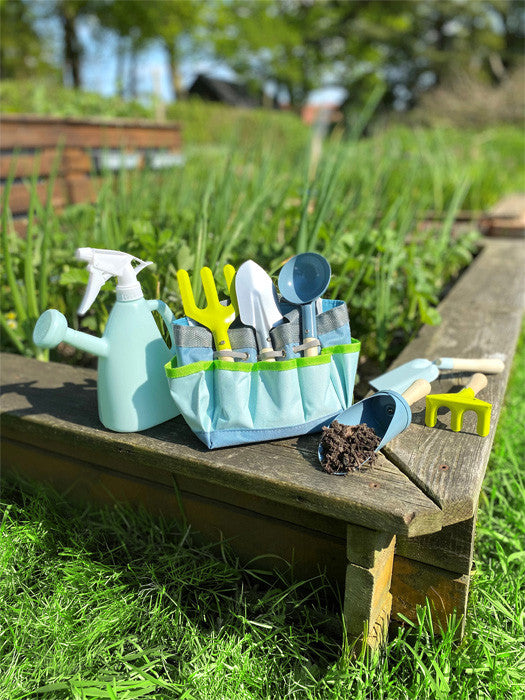 Set de herramientas de jardín para niños, ideal para despertar su pasión por la jardinería - Small foot 12388