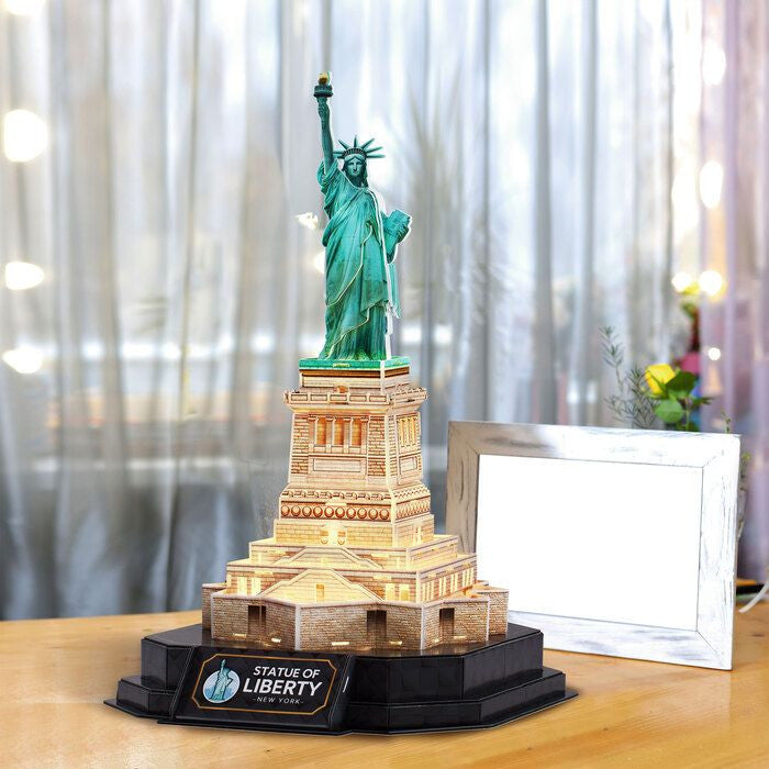 Puzle 3D Estatua de la Libertad Led Night Edition - Worldbrands MN803416