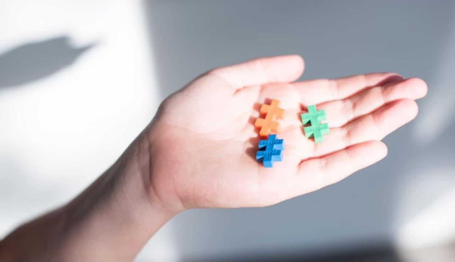 Juego para formar Números y Letras con piezas que se enlazan entre sí - Ludilo 3909