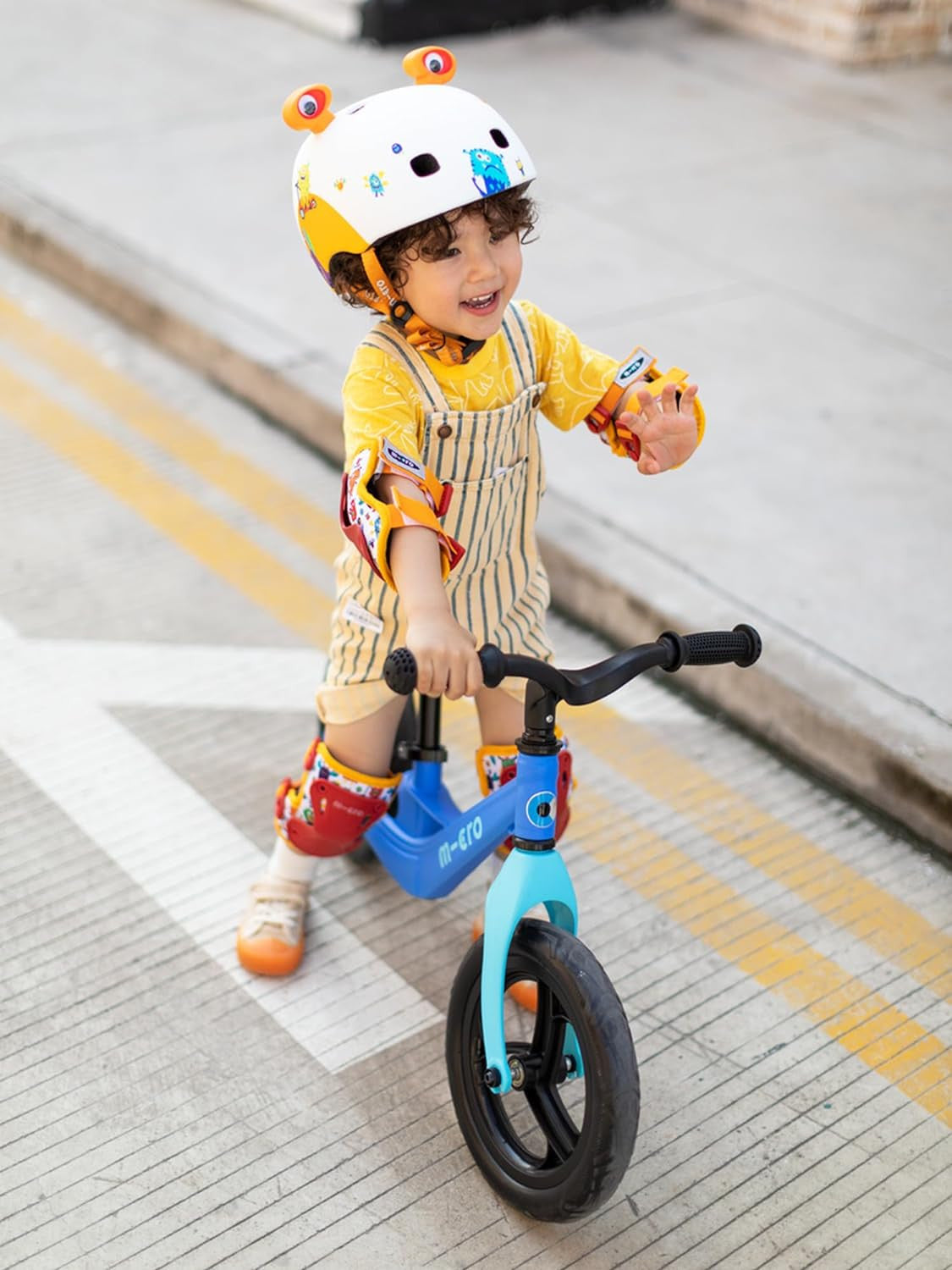 Bicicleta Infantil de Equilibrio Micro Balance Bike Lite Azul - Micro GB0034