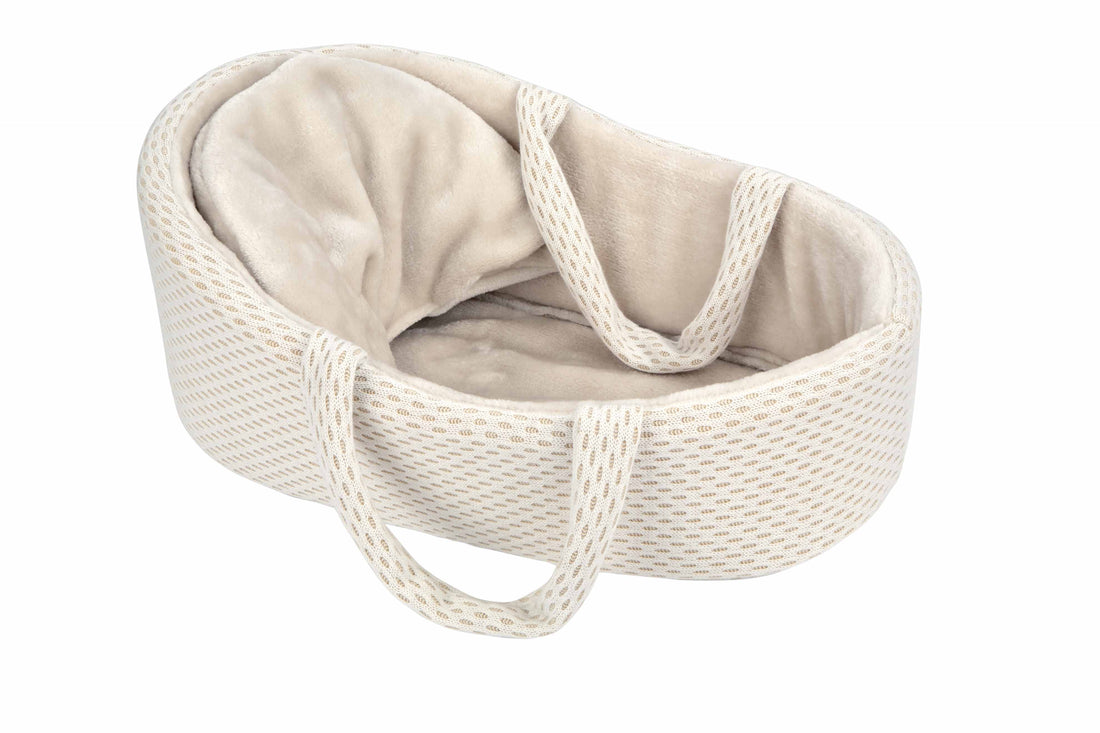 Muñeca bebé Andie de Arias 40 cm con capazo beige, cuerpo blando y mecanismo de lloro - Educar Jugando - Arias 60803