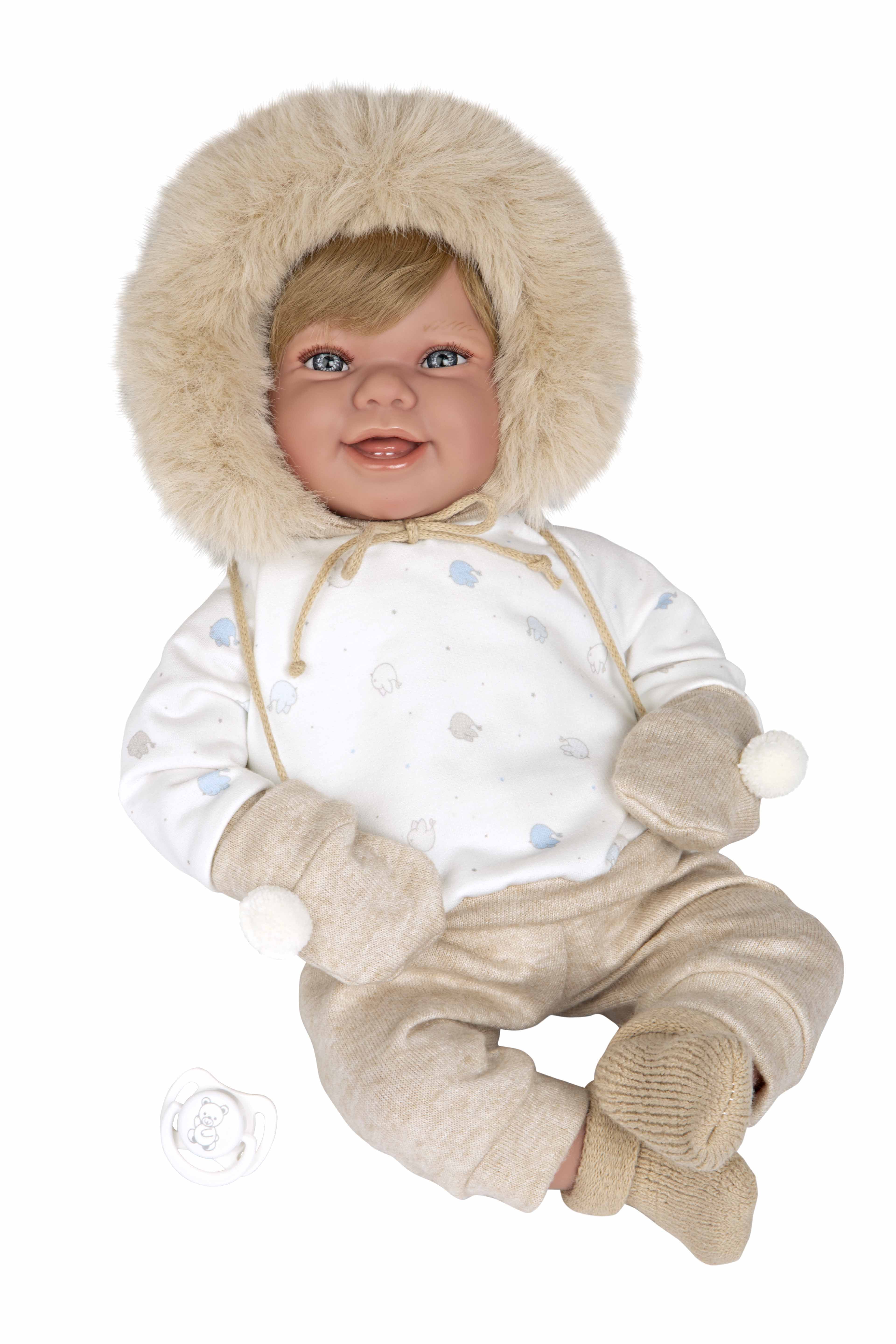 Muñeca con peso Elegance Zoe de Arias de 45 cm vestida con abrigo beige de pelo, gorro con pompones y manoplas.