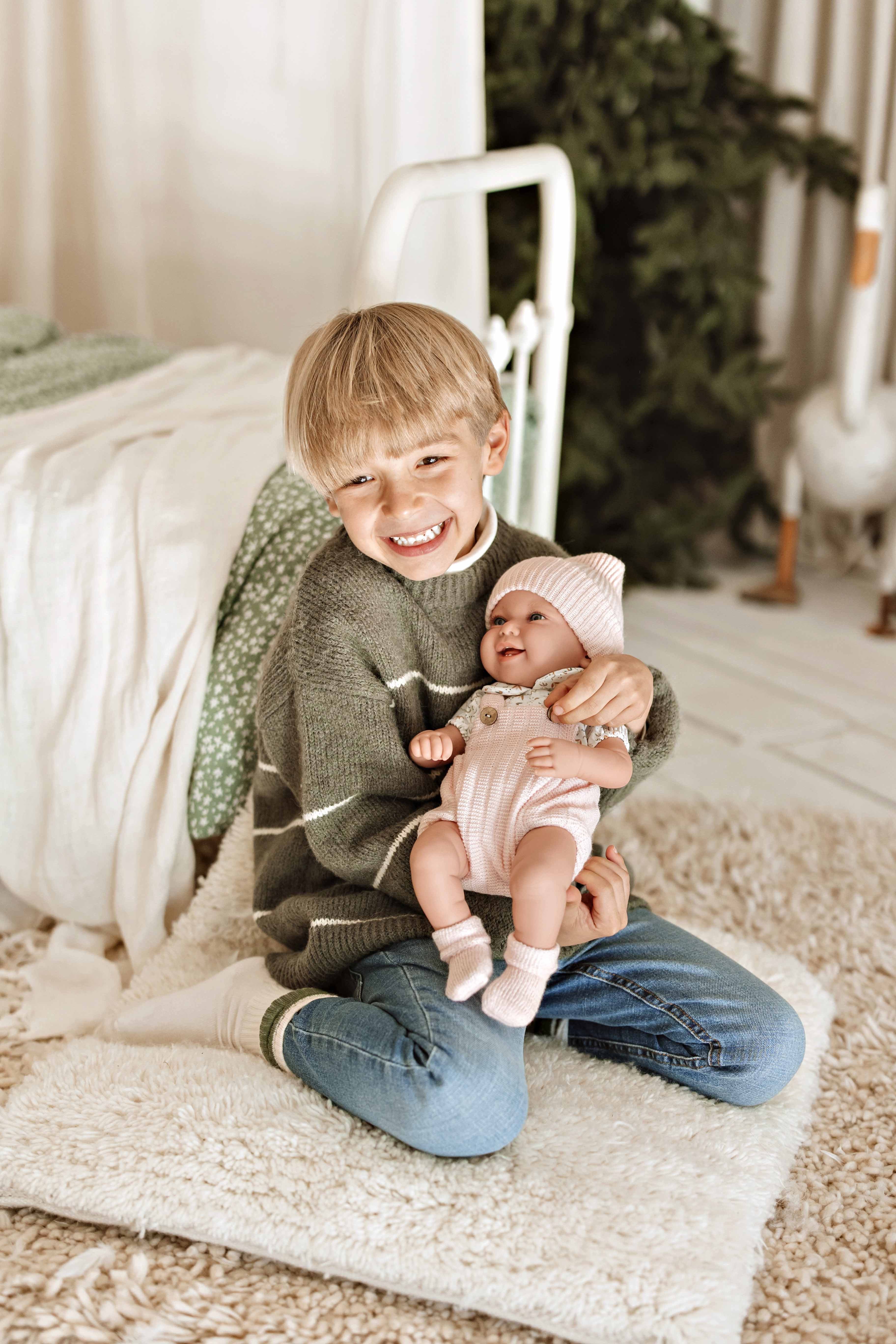 Muñeco Elegance 42 cm Zoe Rosa con Cojin - Arias 65373