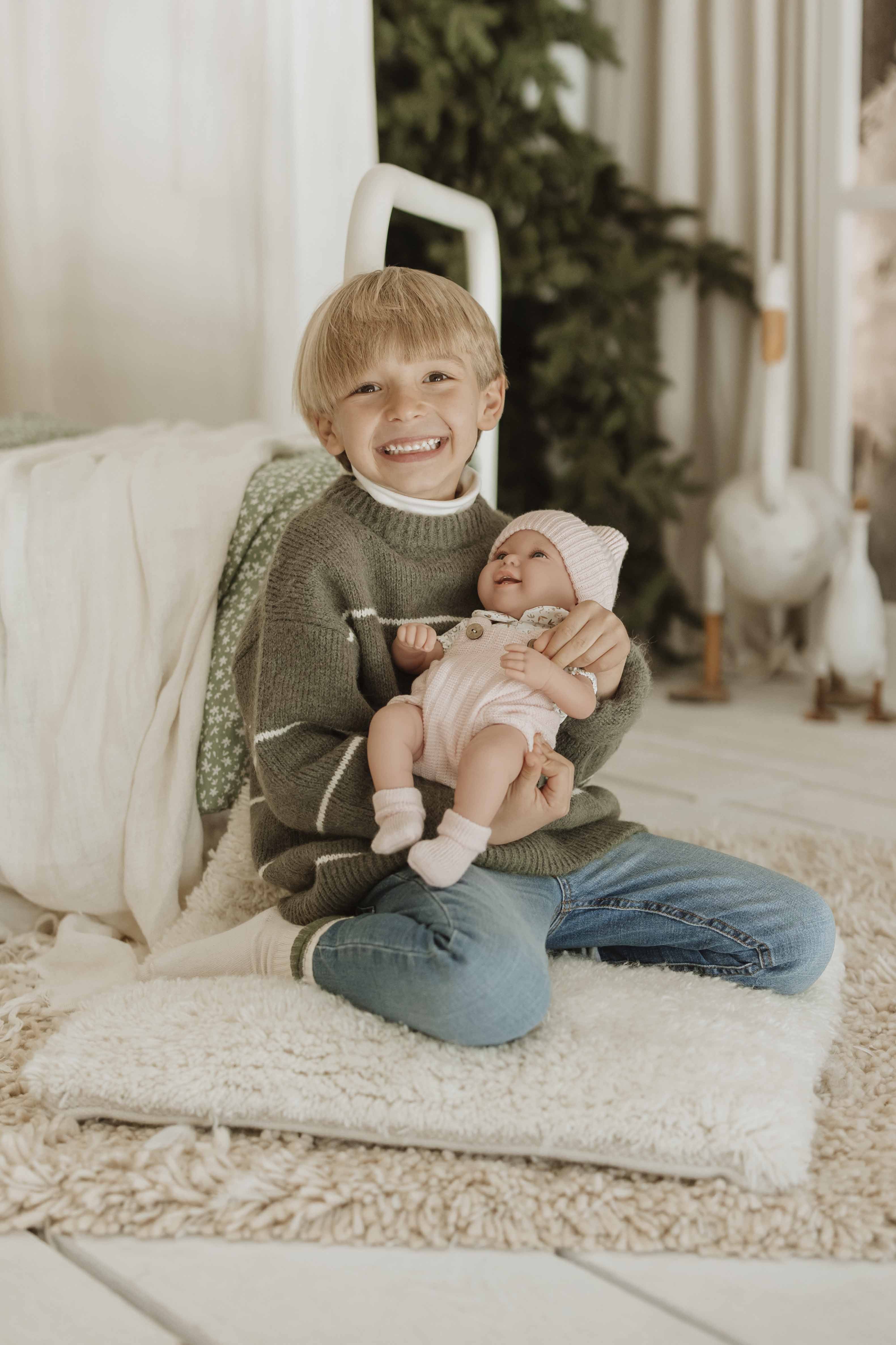 Muñeco Elegance 42 cm Zoe Rosa con Cojin - Arias 65373