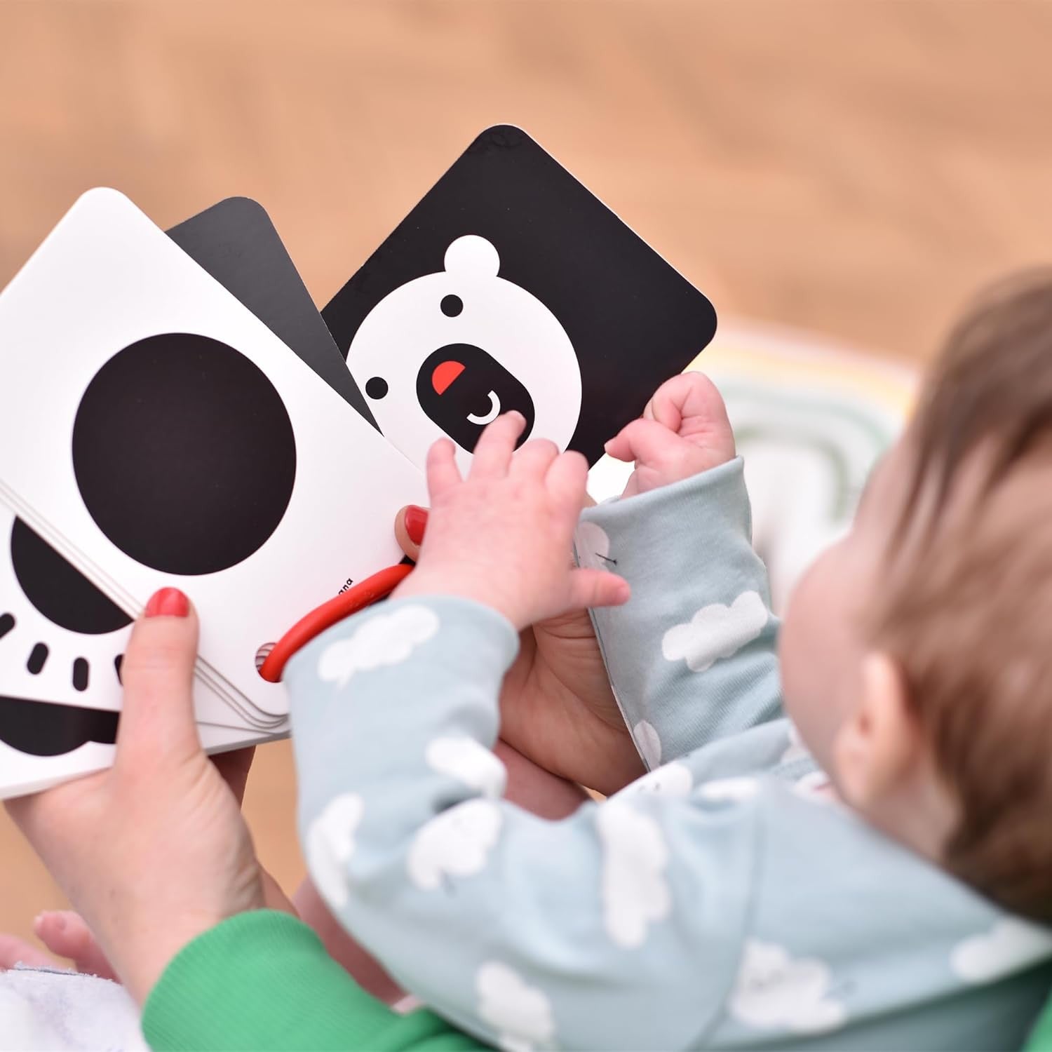 Tarjetas de Contraste para Bebés + 0 meses - Desarrollo Visual - Banana Panda