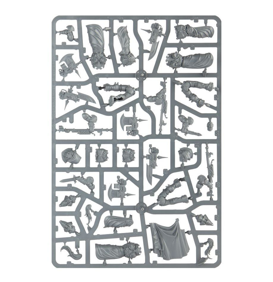 Miniaturas Warhammer - Adeptus Custodes - Custodian Wardens - Warhammer 01-11