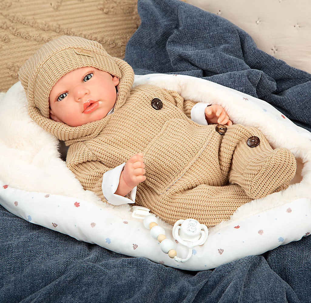 Muñeca Bebe Reborn Arias 40 cm - Olona Beige con Saco de Dormir - Arias 98182