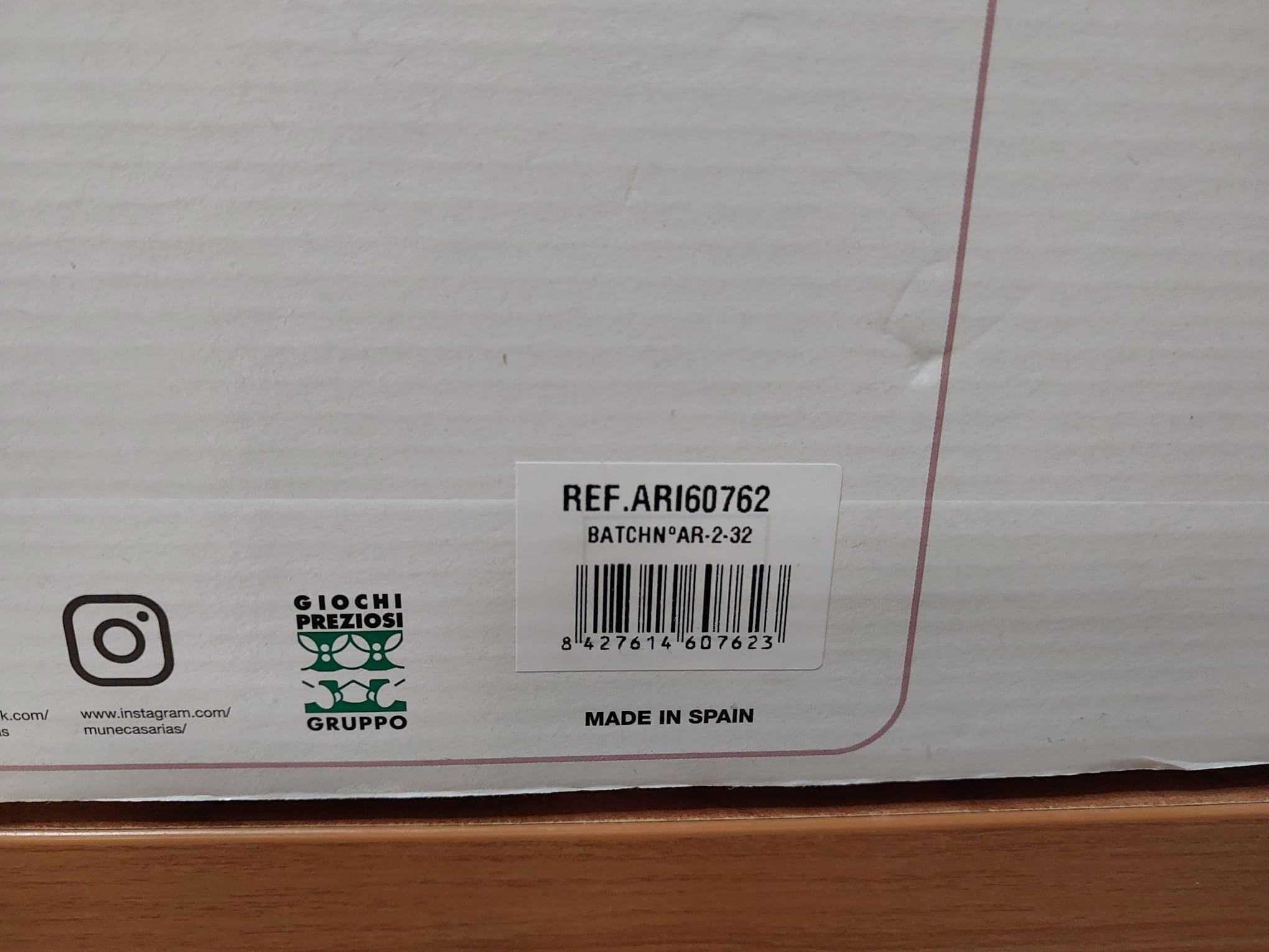 Muñeca con peso elegance 40 cm colin rosa con cojín - arias 60762