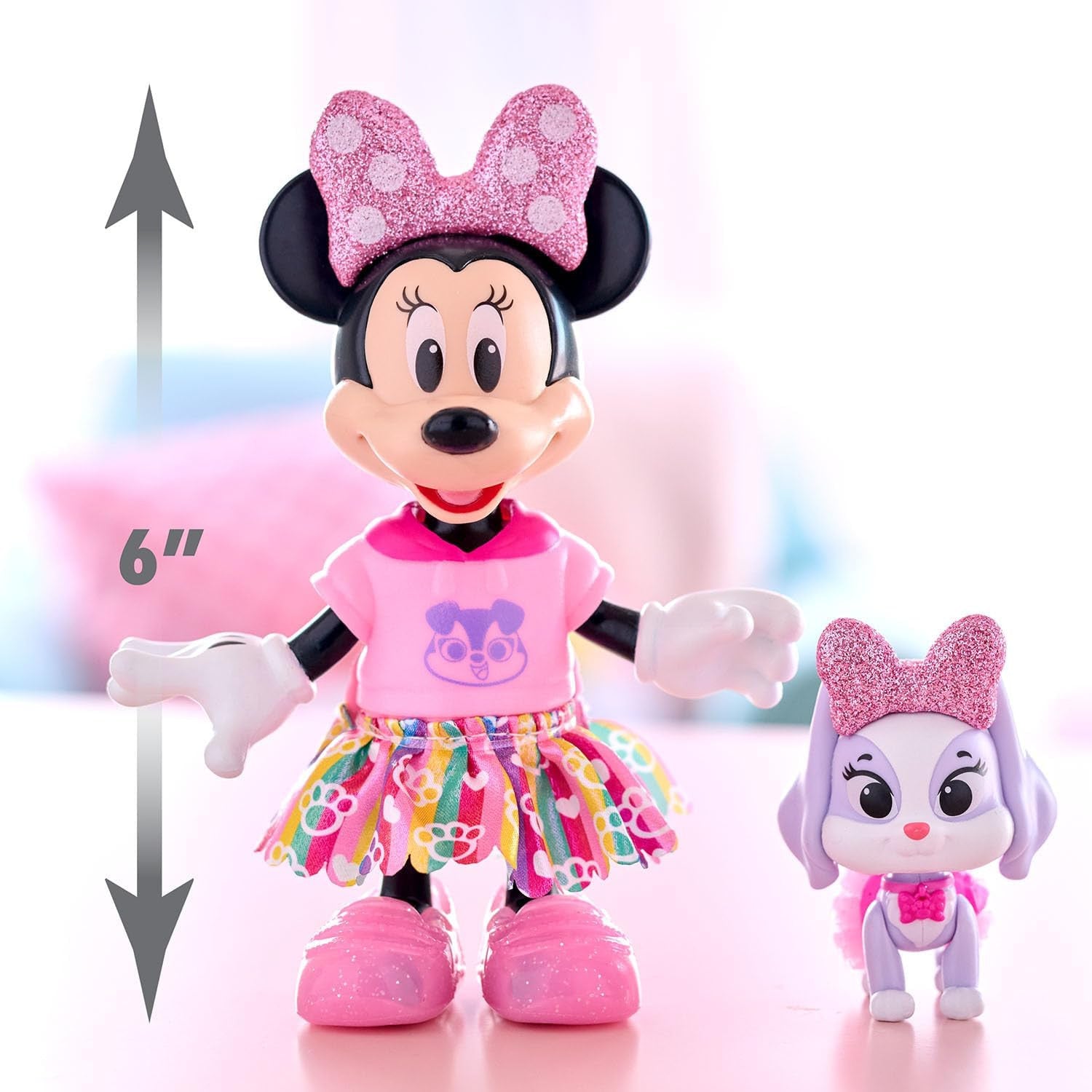 Muñeca Minnie Mouse Glitter y sus conjuntos de moda para Mascotas - Just Play