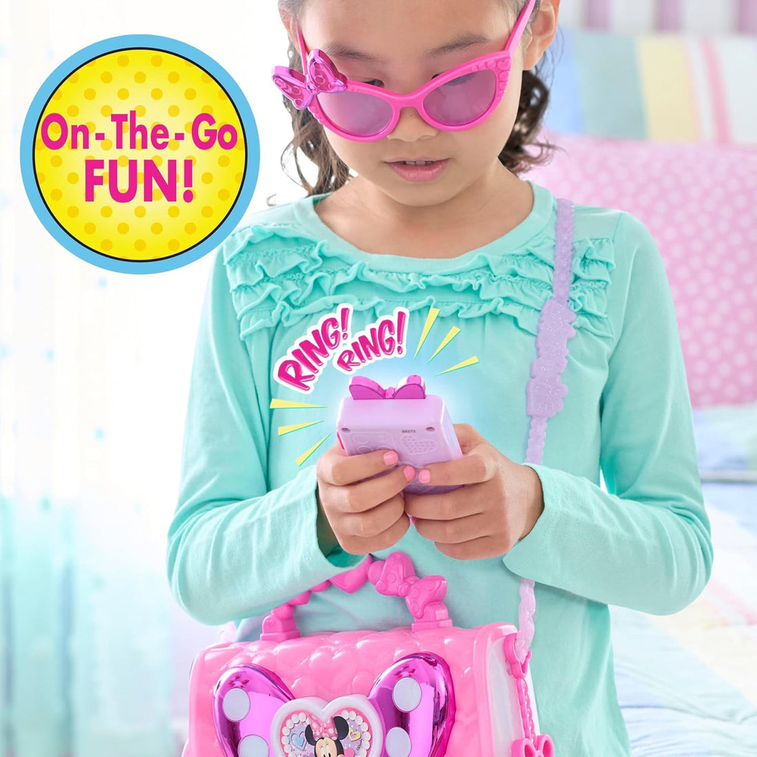 Set de bolso Disney Junior Minnie Mouse Bowfabulous con celular de juguete y accesorios de moda - Educar Jugando