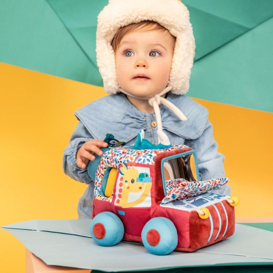 Juego Educatiro - El coche de actividades Safari Jack - Lilliputiens 83579
