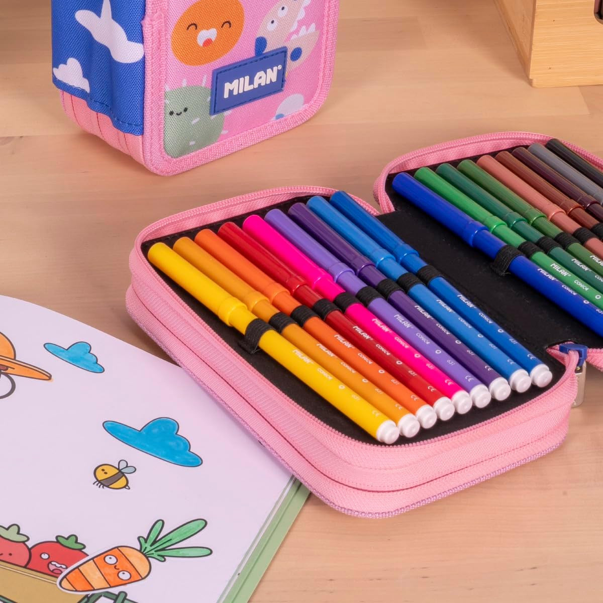 Estuche 2 Pisos con Contenido color Rosa - Plumier Milán - Serie Especial Green & Grow - Milán