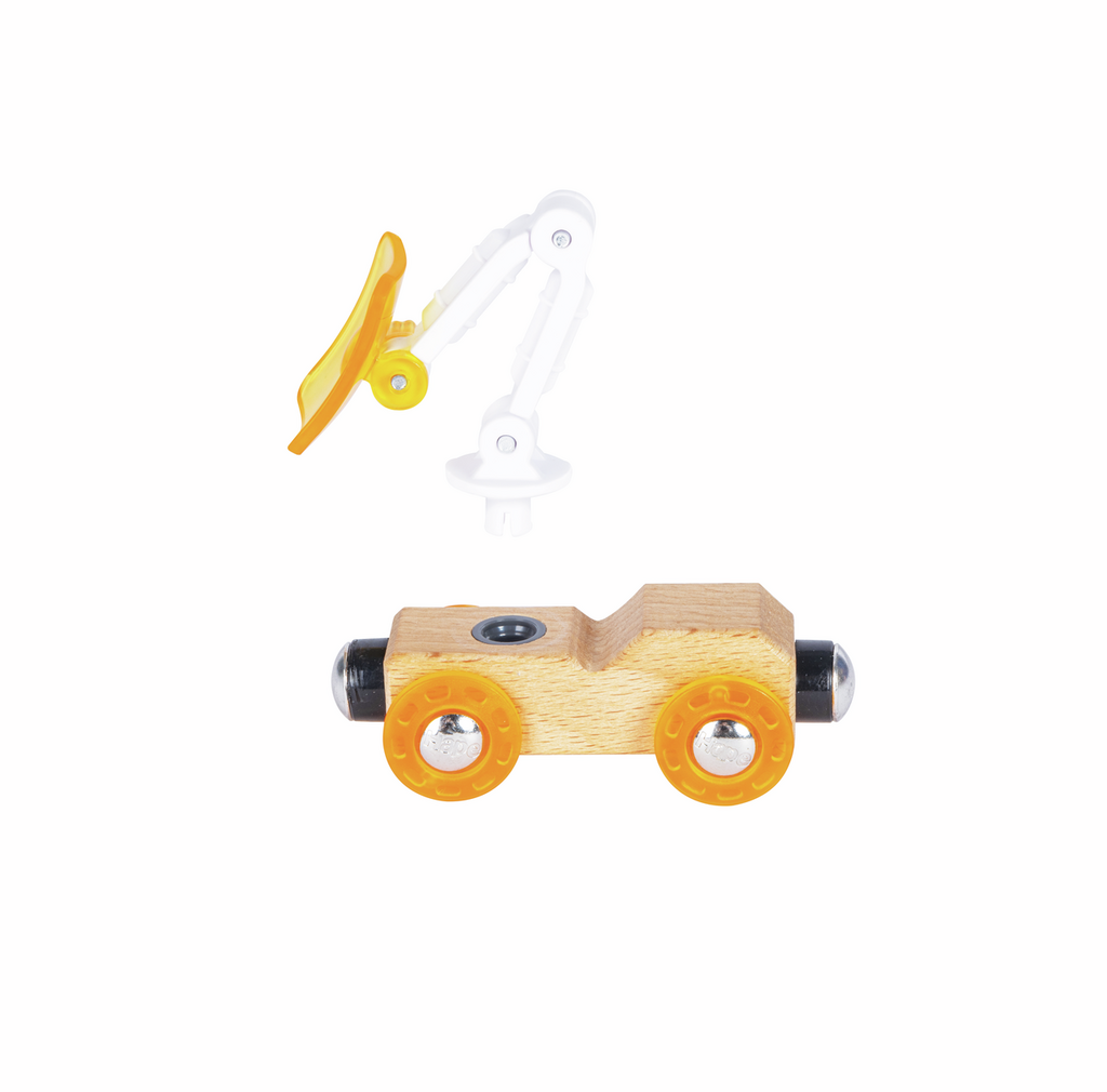Set espacial Hape E3876 – Figura de astronauta con herramientas y caja de herramientas