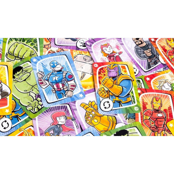 Detalle de cartas de poder Virus Marvel – Spider-Man, Thanos y más persona