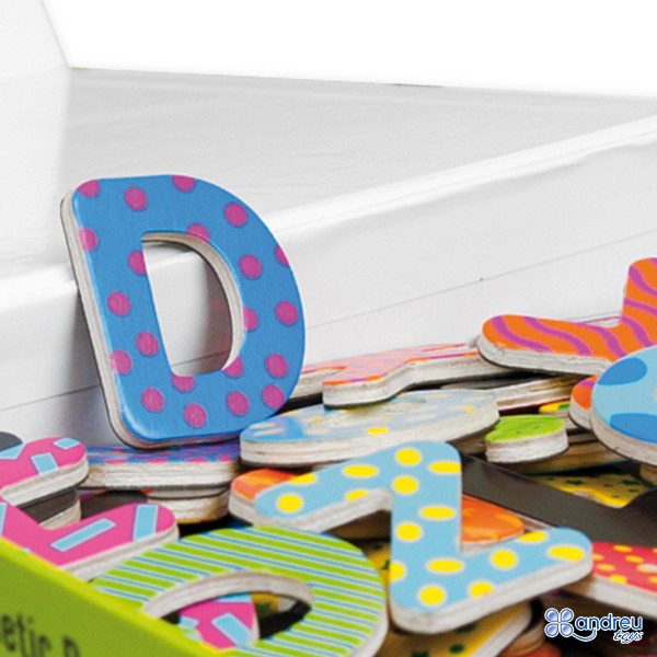 LETRAS Y NUMEROS MAGNETICOS