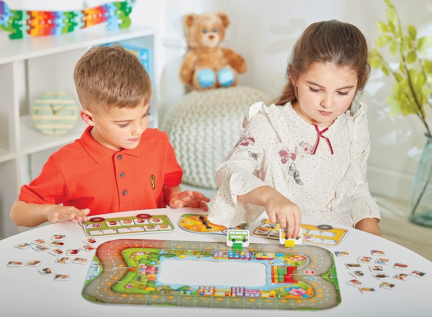 BUS STOP SUMAS Y RESTAS - Orchard Toys