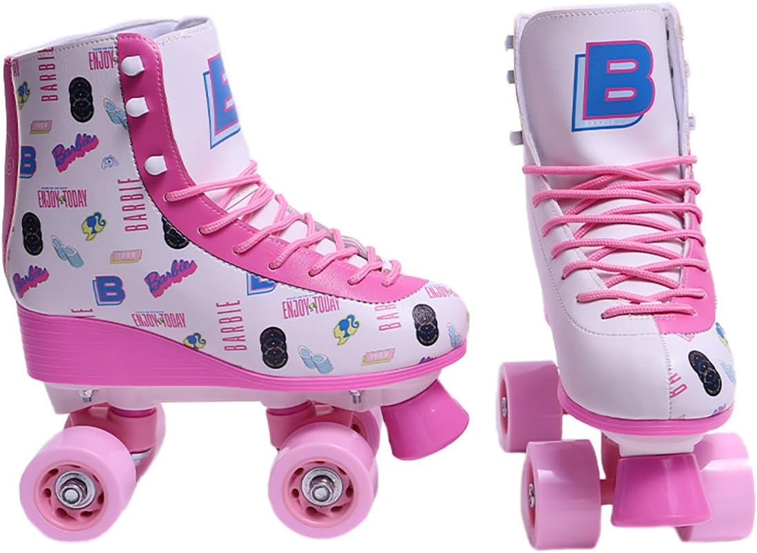 Patines Barbie Enjoy Today talla 36-37 colocados en ángulo, con botas rosas, cordones y cuatro ruedas por patín.