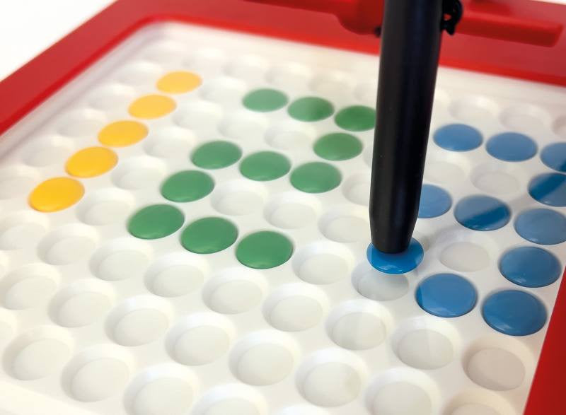 Pizarra magnética 2 en 1 Beleduc para motricidad fina y desarrollo real sin pantalla - Educar Jugando