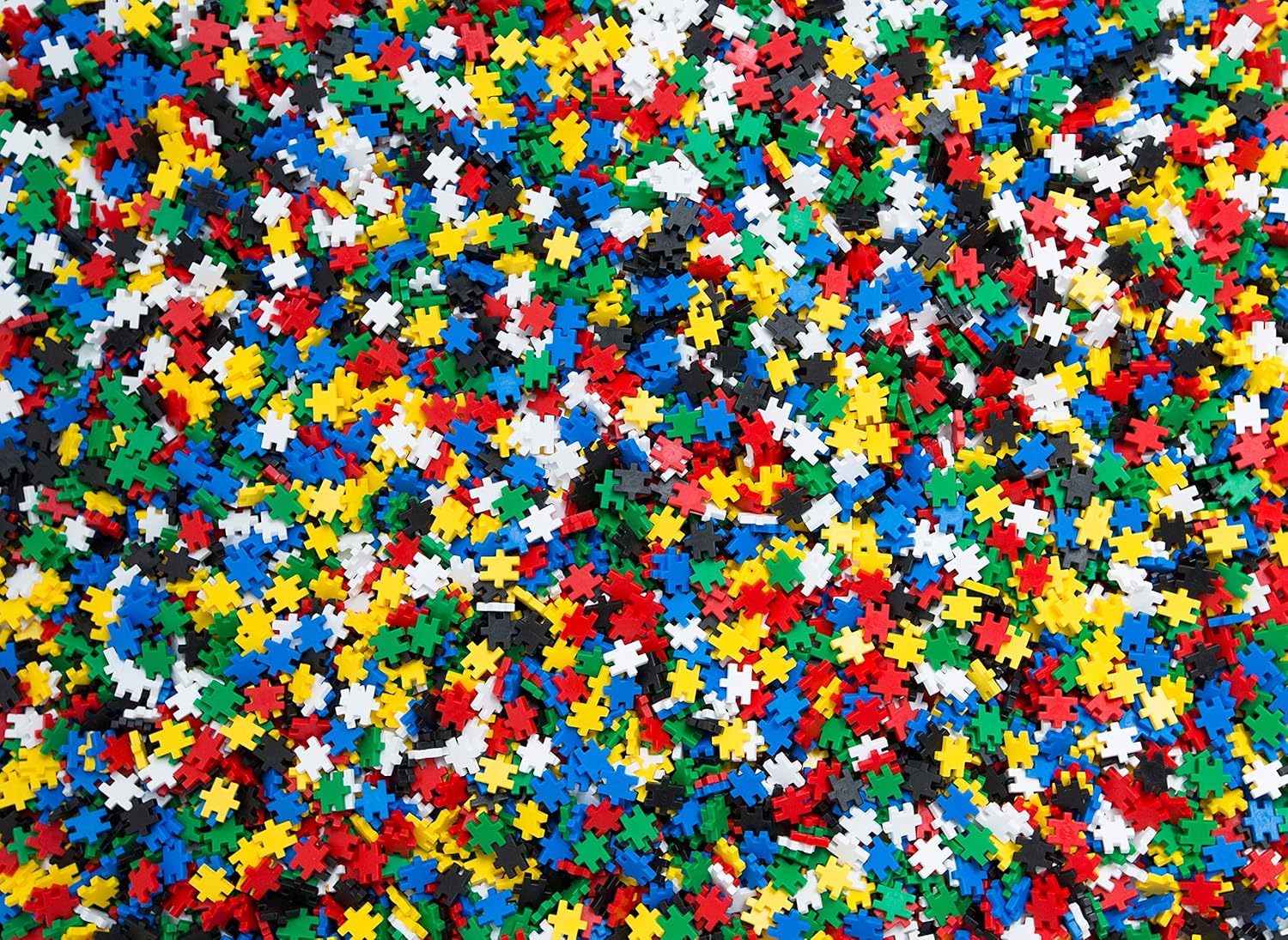 Detalle pieza Meli Minis 15x15mm para motricidad fina niños 3 años