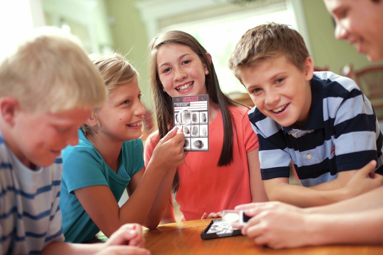 Caja del juego 4M Science Detective Kit Forense STEM para niños +8 años