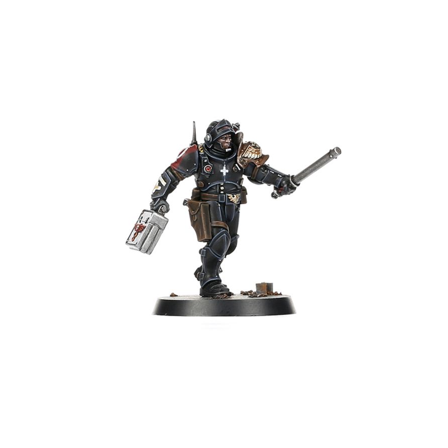 Vigilante Exaccion Adeptus Arbites con botiquin Arbites - miniatura pintada Warhammer 40,000