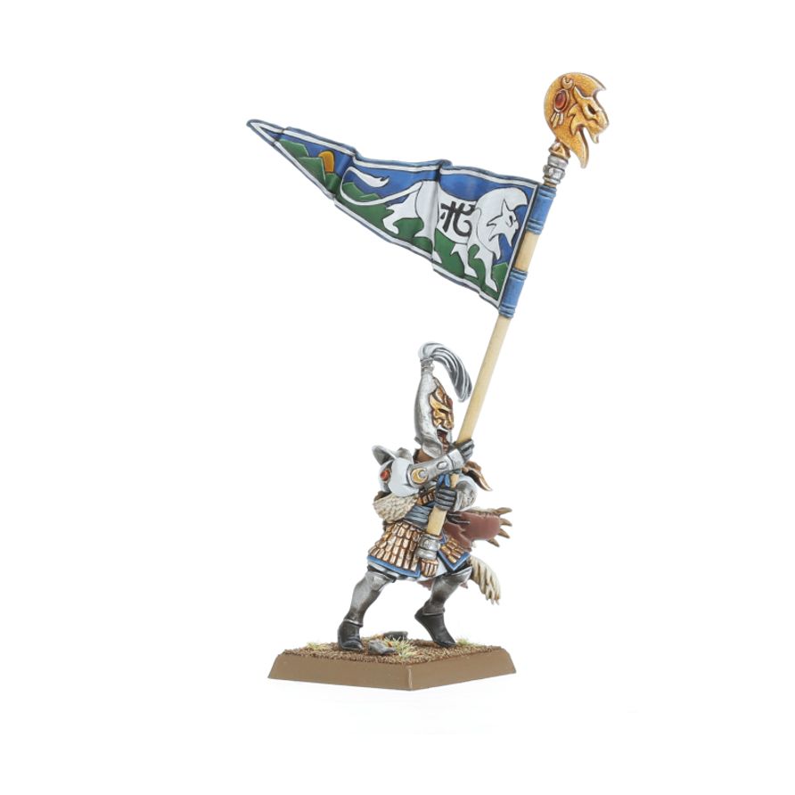Músico y Portaestandarte Leones Blancos de Chrace con remate de asta alternativo High Elf Realms