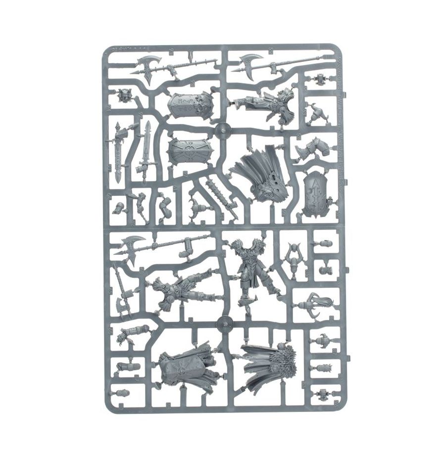Vista de las matrices de plástico Citadel con las 97 piezas para montar los Guerreros del Caos.
