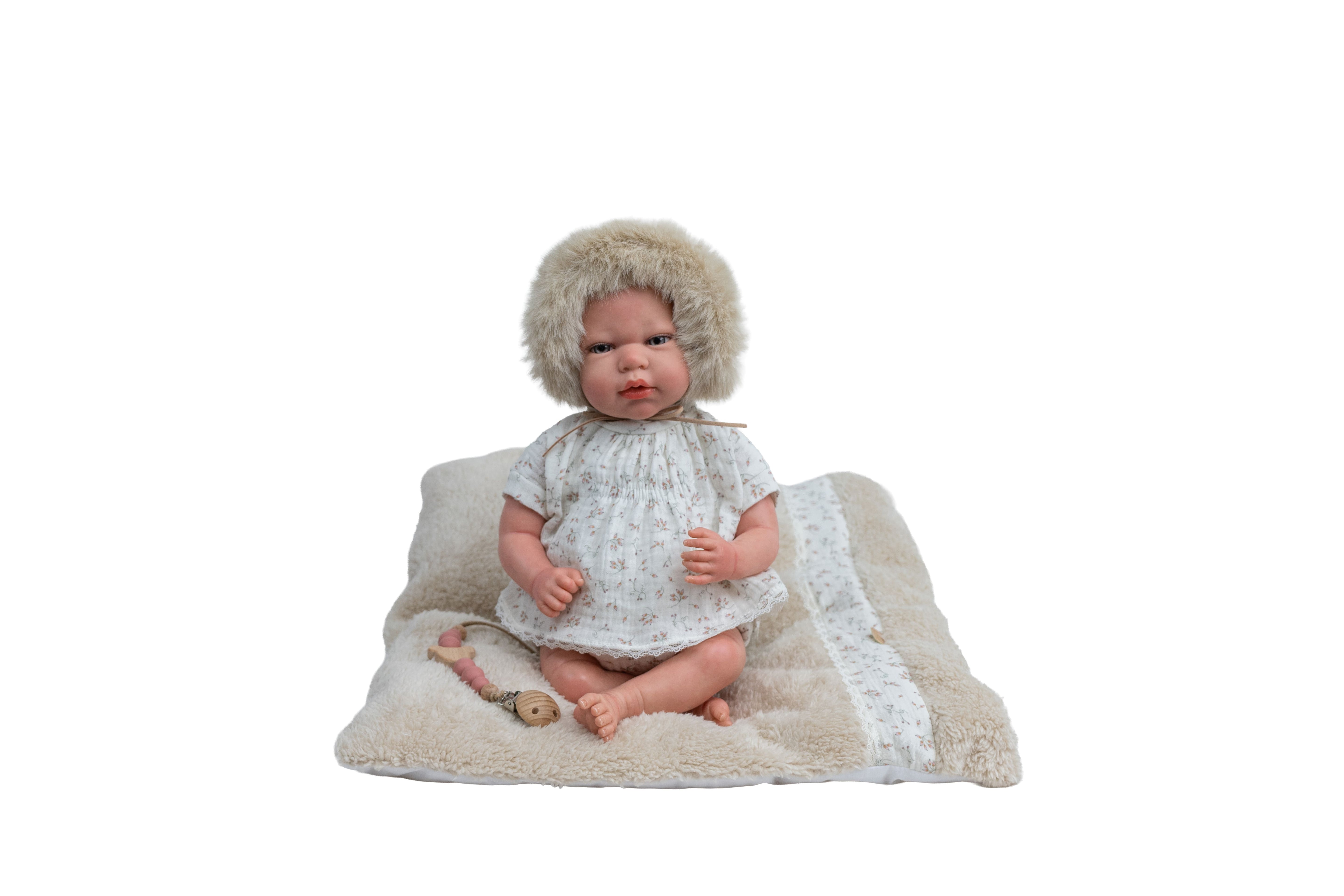 Detalle cuerpo blando muñeca Reborn Arias Isabella beige 40 cm