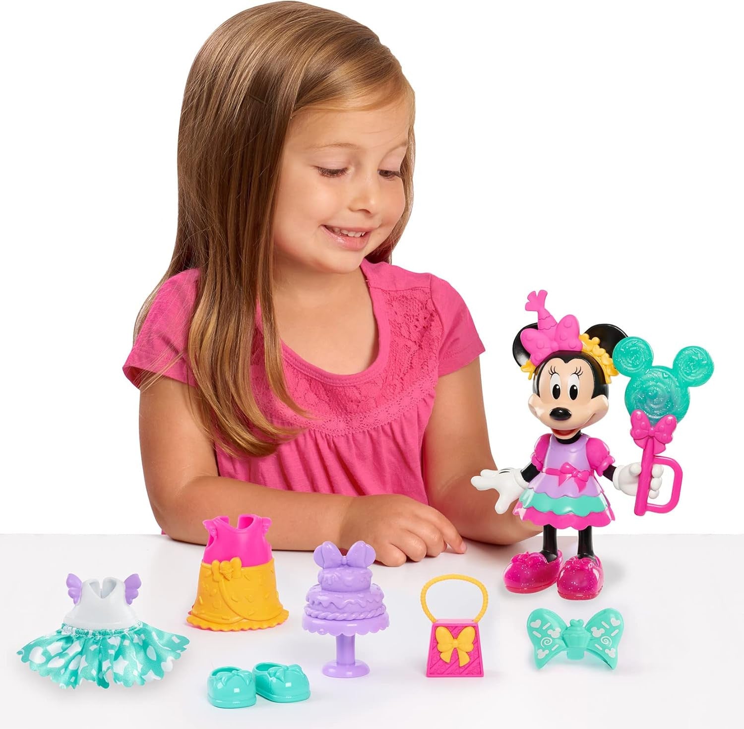 Muñeca articulada Minnie Mouse 15 cm con conjunto rosa – Just Play
