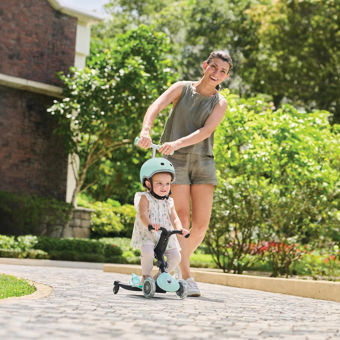 Globber Go Up Active Lights 360° Rosa modo correpasillos con dirección parental 360° niños 15 meses