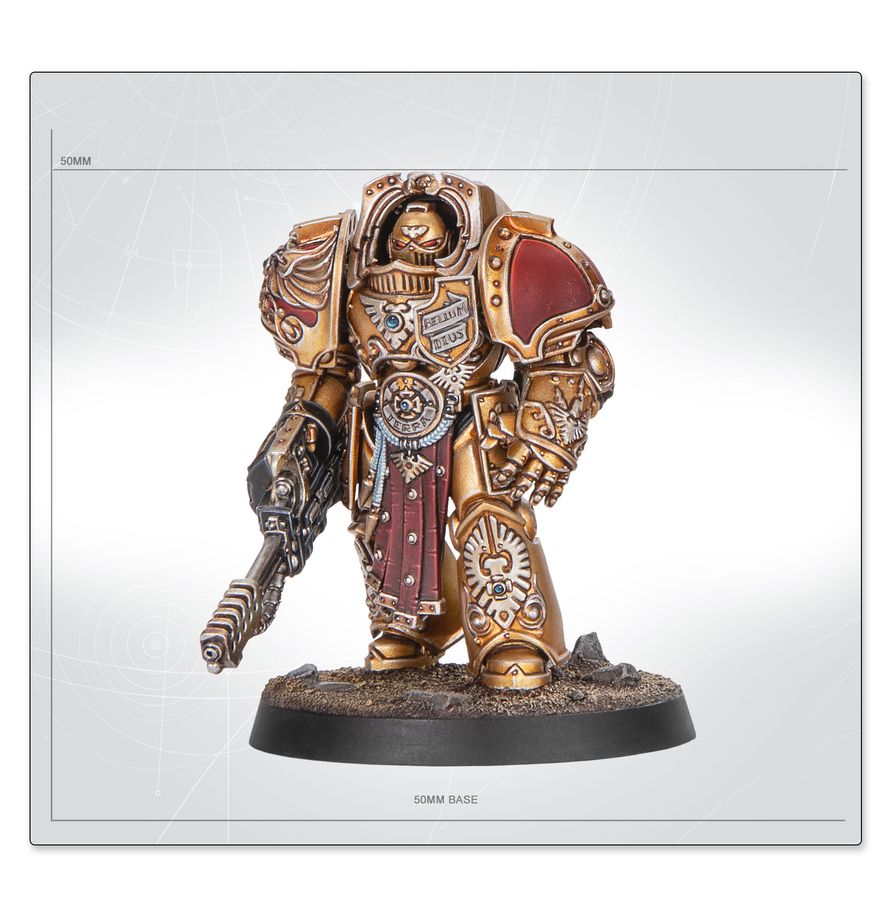 Exterminador Aquilon Custodes de Warhammer pintado en dorado y rojo, con referencias de altura y peana de 50 mm.