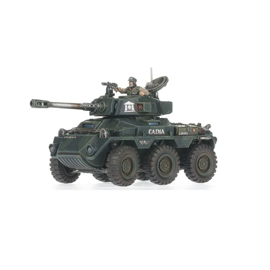 VBC Hippogriff Astra Militarum vista frontal pintado en verde Cadia con torreta y comandante asomado - Warhammer 40,000